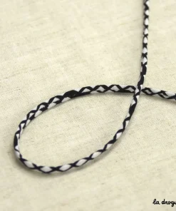 Liane “Mots croisés” Noir et blanc | Liane – largeur 5 mm